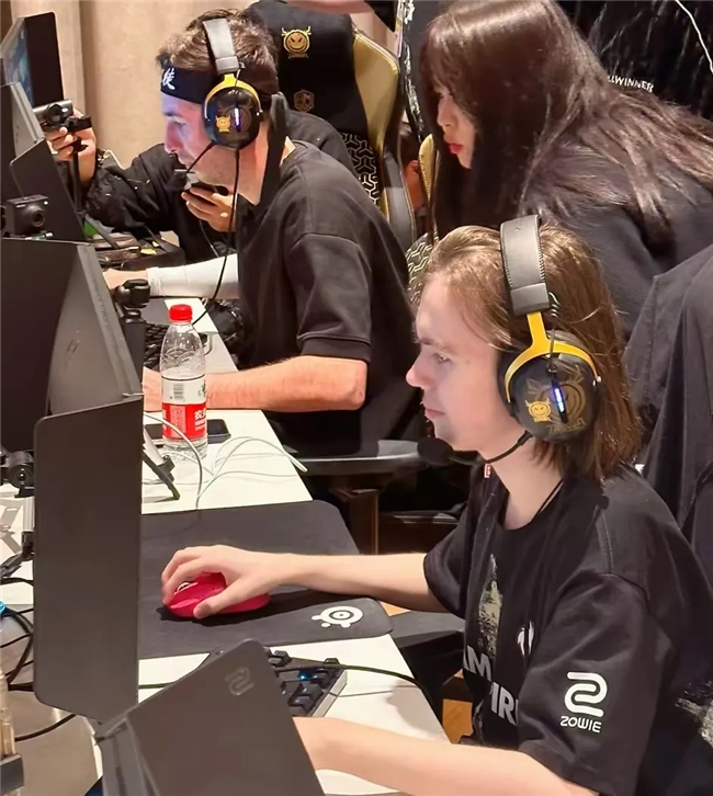 2025KPL夏季赛常规赛W3最佳选手——北京WB暖阳