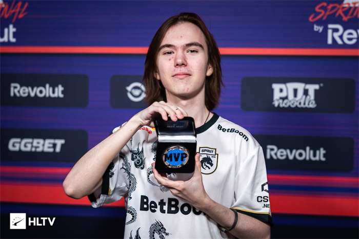 Entwords0：rookie他看着好像比去年老的更快了