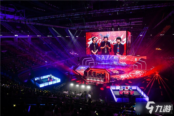 拳头国人画师潘诚伟PanDa更博，发布年度总结